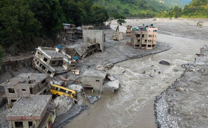 Thảm họa lũ quét tại Nepal cuối tháng 8/2026 cho thấy tác động nghiêm trọng của hiện tượng nóng lên toàn cầu. (Ảnh: Getty Images)