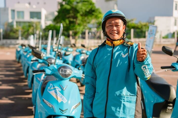 Đội ngũ bác tài Xanh cùng dịch vụ Green SM Bike sẵn sàng phục vụ nhu cầu di chuyển hằng ngày của người dân.