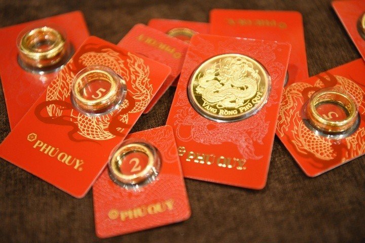 Giá vàng hôm nay tiếp đà đi xuống. (Ảnh: Minh Đức).