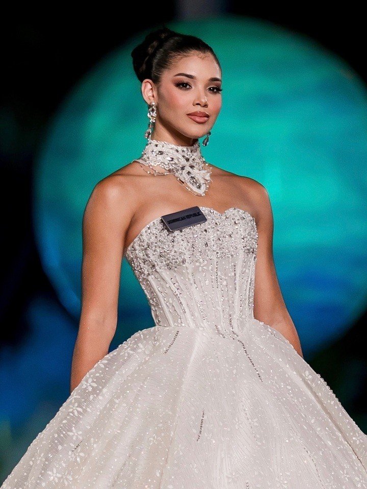 Với chiến thắng tại Nha Trang, Joheirry Mola mang vương miện Miss World trở lại Cộng hòa Dominica sau 44 năm.