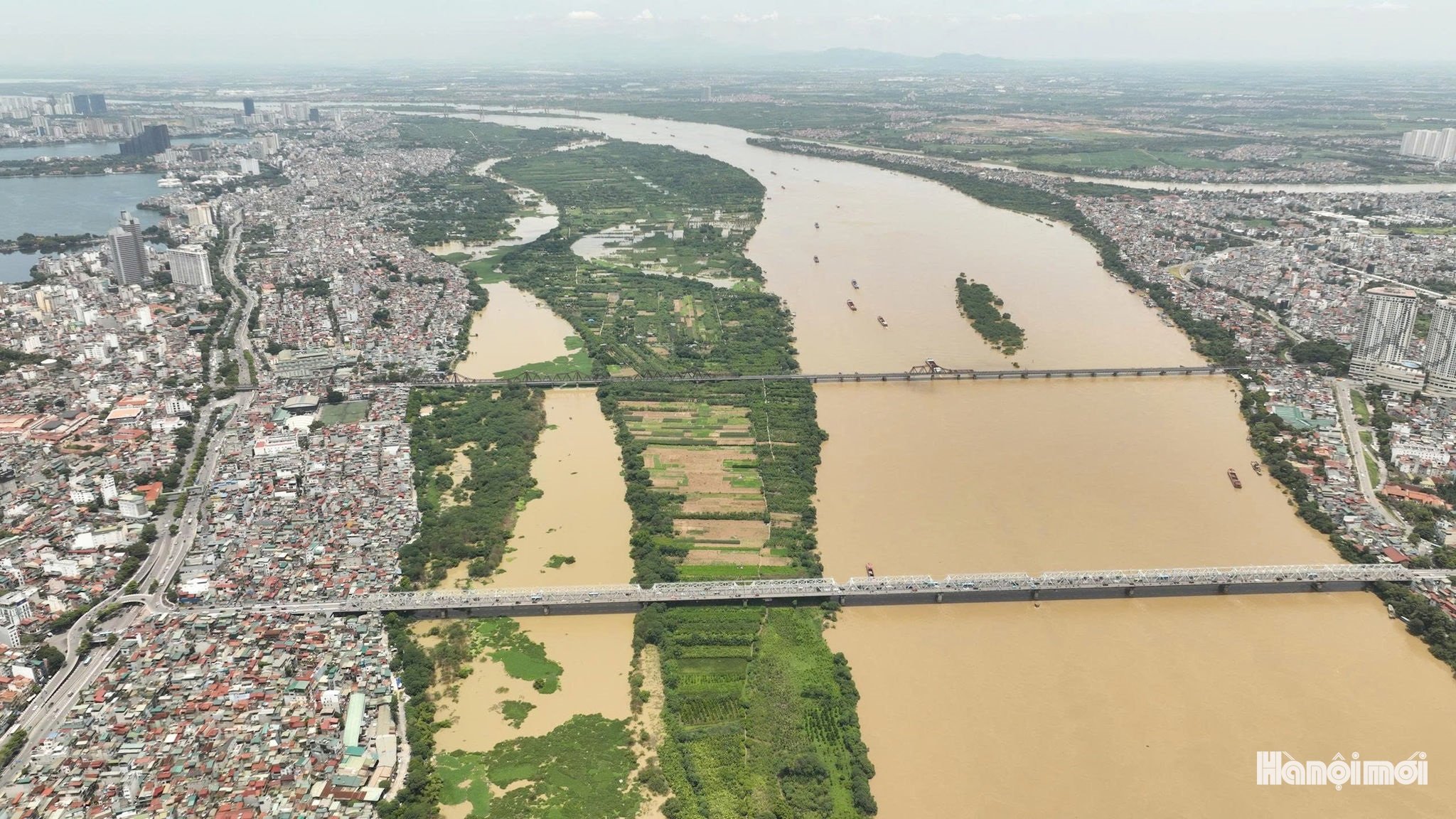 Trục đại lộ cảnh quan sông Hồng còn gắn với quá trình tổ chức lại không gian đô thị. Ảnh minh hoạ: Phạm Hùng