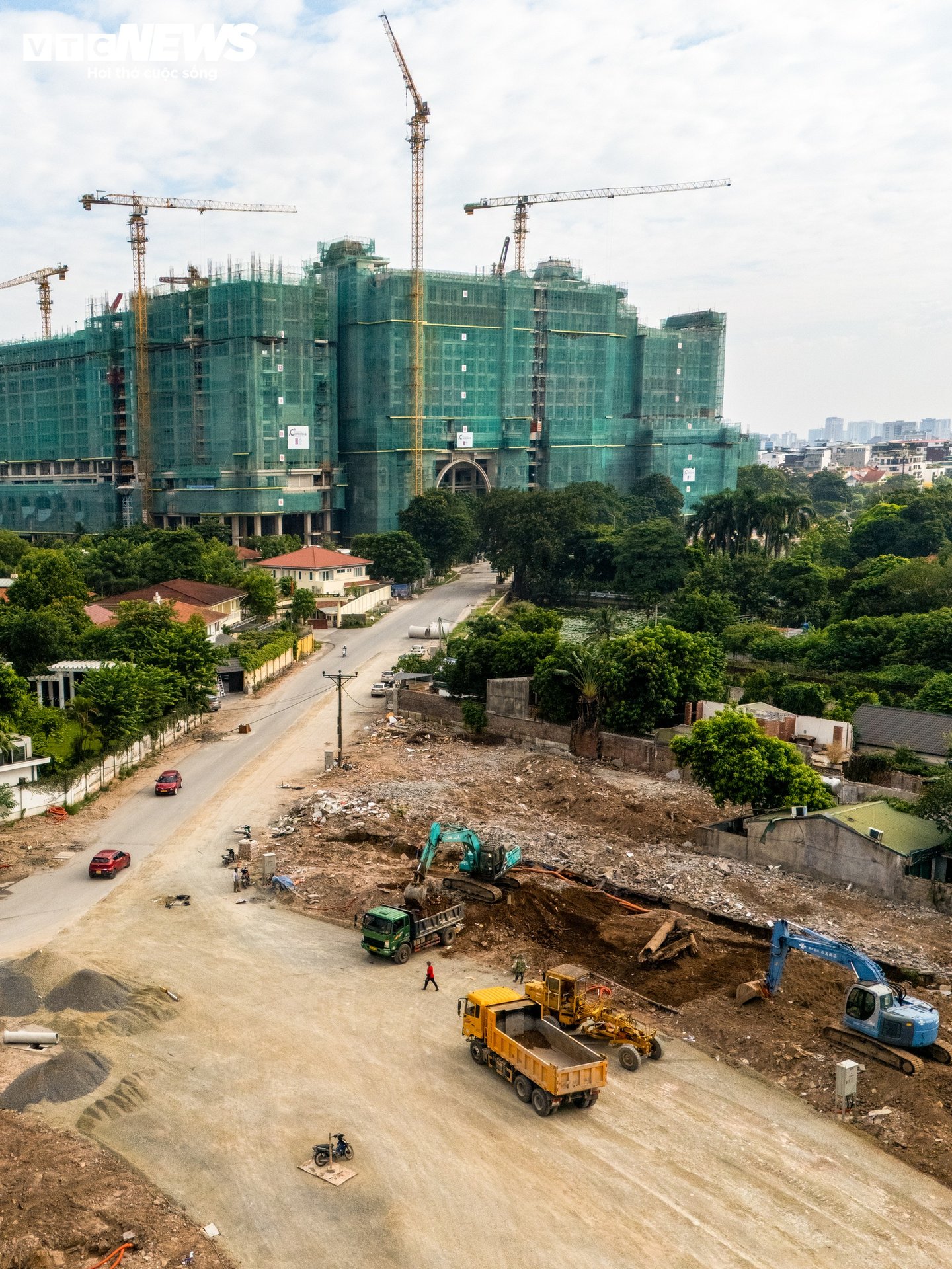Tuyến đường rộng hơn 90m bên Hồ Tây dần lộ diện, kết nối Nhà hát Ngọc Trai - 9