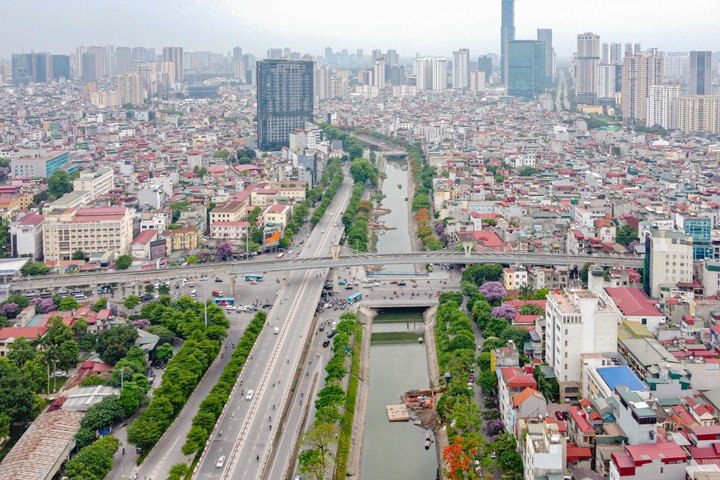 Người mua nhà nên cân nhắc, tính toán kỹ khi vay tiền. (Ảnh: Minh Đức).