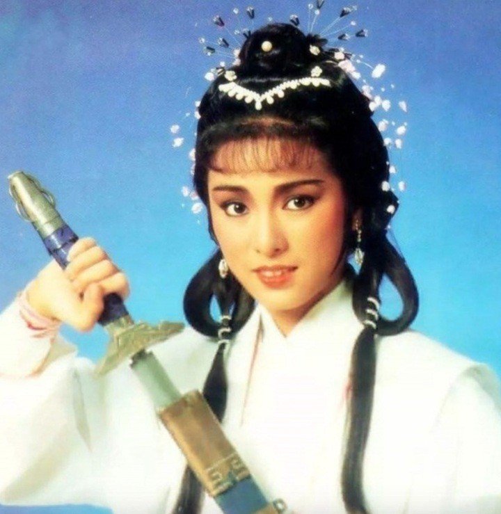 Mễ Tuyết được gọi là “công chúa võ hiệp”.