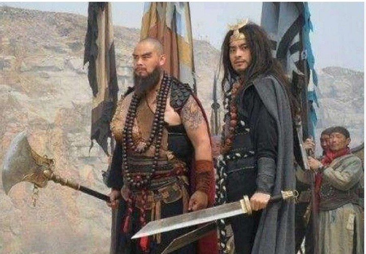 Nếu Lỗ Trí Thâm có thủy thiền trượng bằng sắt ròng, Võ Tòng lại có cặp “Tuyết hoa nhạn linh đao” khét tiếng.