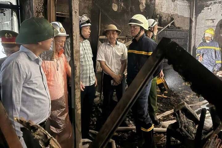 16-1789521484-chay-nha-trong-dem-o-ha-noi-5-nguoi-tu-vong