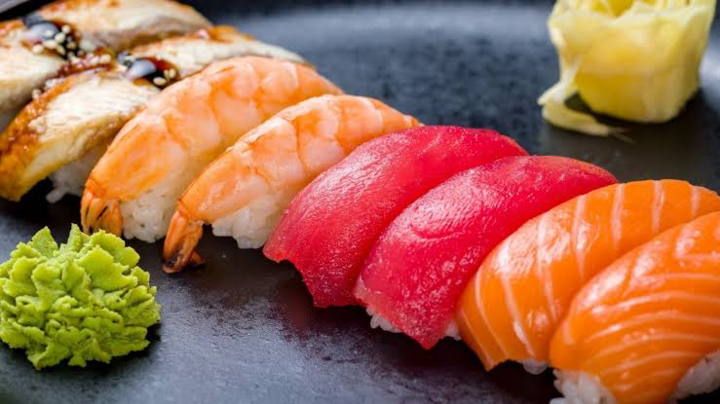 Sushi từng chỉ là món ăn dành cho tầng lớp bình dân ở Nhật Bản. (Ảnh: iStock)