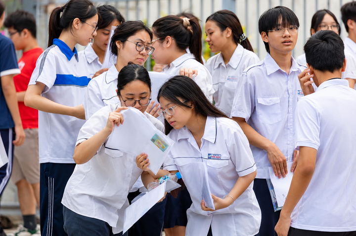 Bộ GD&ĐT dự kiến bỏ điểm cộng IELTS khi xét tuyển đại học từ năm 2027.
