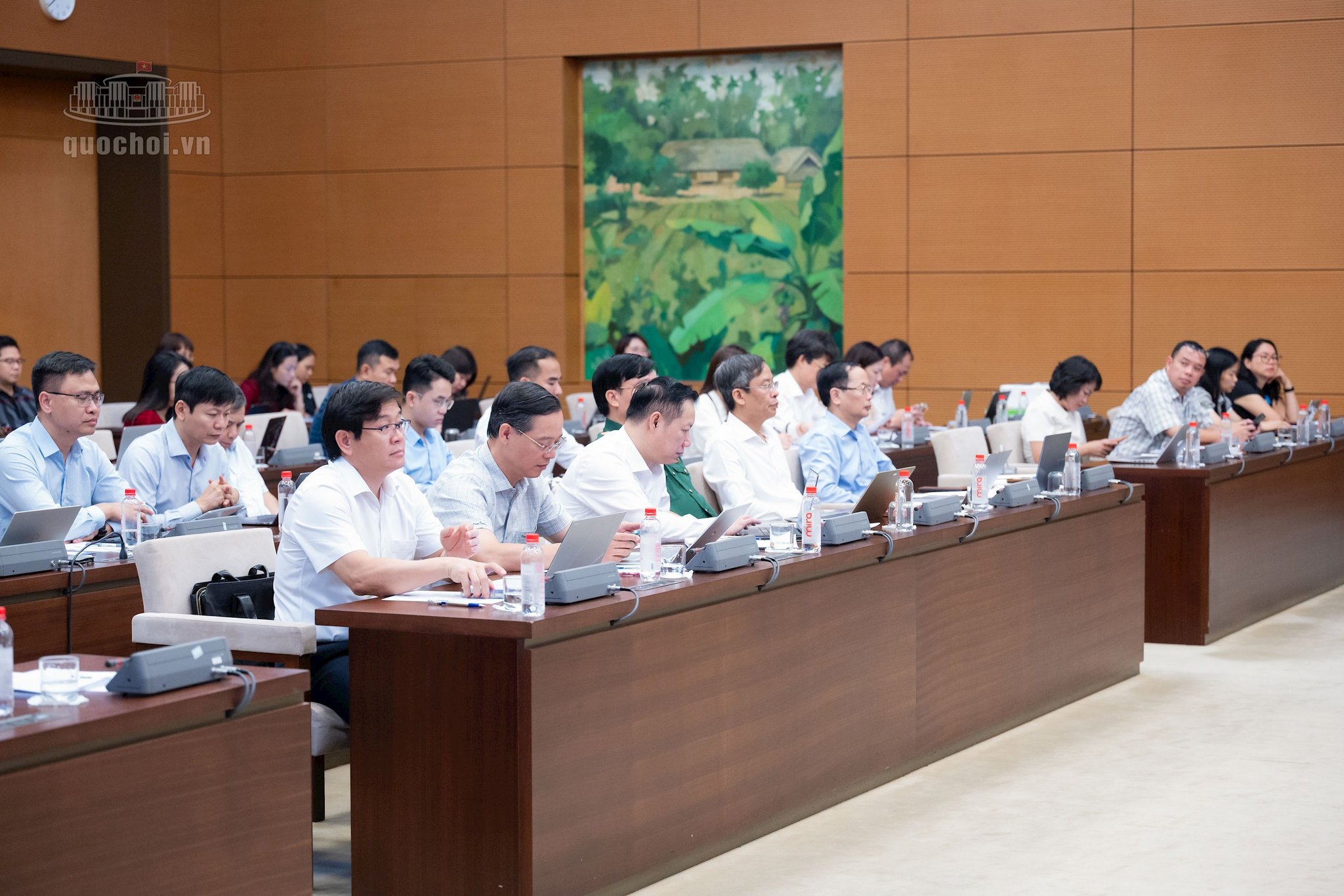 20-1789910187-bo-truong-hoang-minh-son-noi-gi-ve-viec-dua-ai-vao-day-hoc-sinh-tieu-hoc