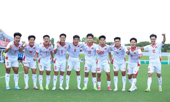 U23 Việt Nam tạm đứng thứ hai ở bảng C môn bóng đá nam ASIAD 2026.
