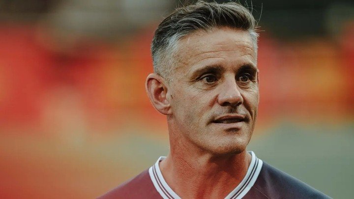 HLV John Herdman cho rằng không nên có sự phân biệt giữa những cầu thủ nội của Indonesia và những cầu thủ Indonesia sinh ra ở nước ngoài.