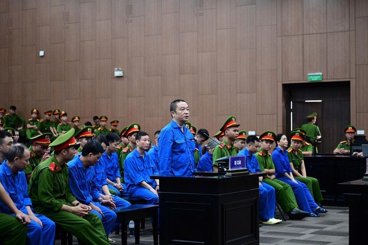 Bị có Trần Văn Trường tại toà.