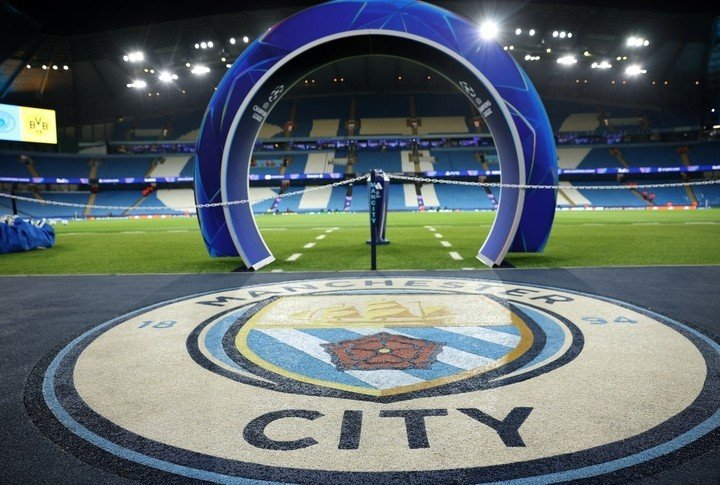Man City bị cáo buộc đã thực hiện những hợp đồng “giả tạo” với các đối tác thương mại nhằm thổi phồng doanh thu và giảm chi phí - Ảnh: Reuters