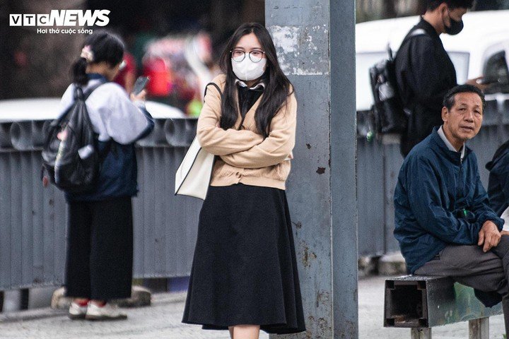 Từ đêm nay miền Bắc đón không khí lạnh, cuối tuần được tăng cường mạnh hơn gây mưa diện rộng. (Ảnh minh hoạ)