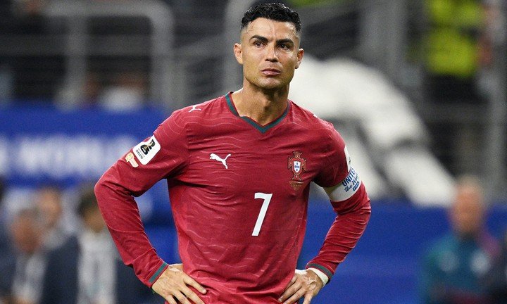 Những dấu ấn cuối của Ronaldo ở đội tuyển Bồ Đào Nha chỉ là tranh cãi.
