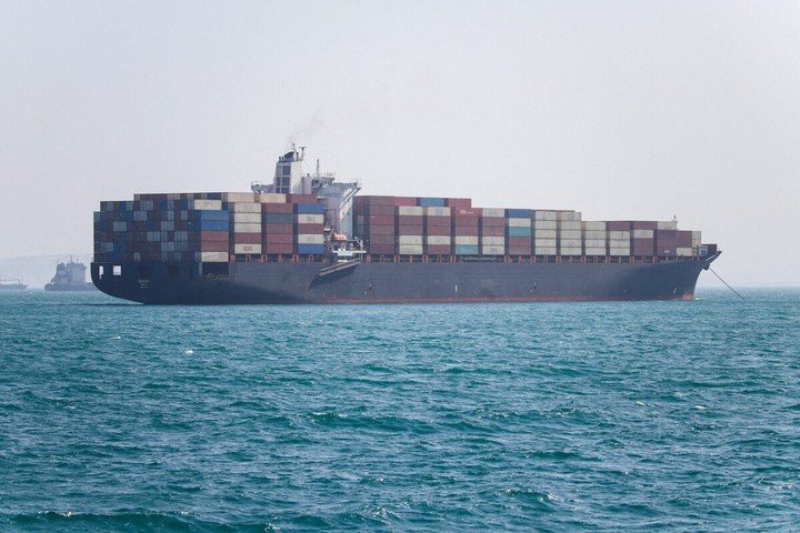 Các vụ tấn công tàu làm gia tăng lo ngại về an ninh hàng hải tại eo biển Hormuz. (Ảnh: Reuters)
