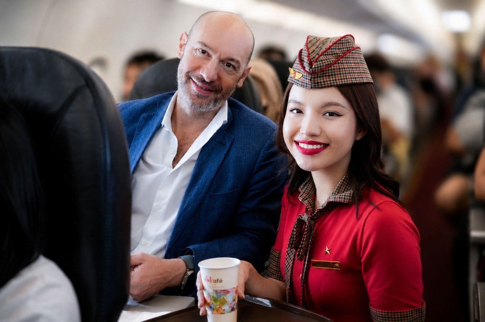 09-1791507938-bay-den-praha-almaty-maldives-de-dang-voi-ve-vietjet-chi-tu-0-dong-trong-3-ngay-8-1010