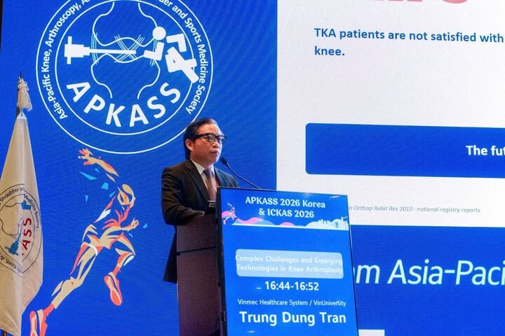 GS.TS.BS Trần Trung Dũng - Tổng Giám đốc Hệ thống Y tế Vinmec - đảm nhiệm vai trò chủ tọa điều phối tại phiên khoa học APKASS 2026. (Nguồn: Vinmec)