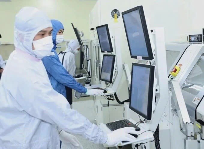 Công nghiệp tăng tốc, đâu là dư địa cho mục tiêu tăng trưởng hai con số?