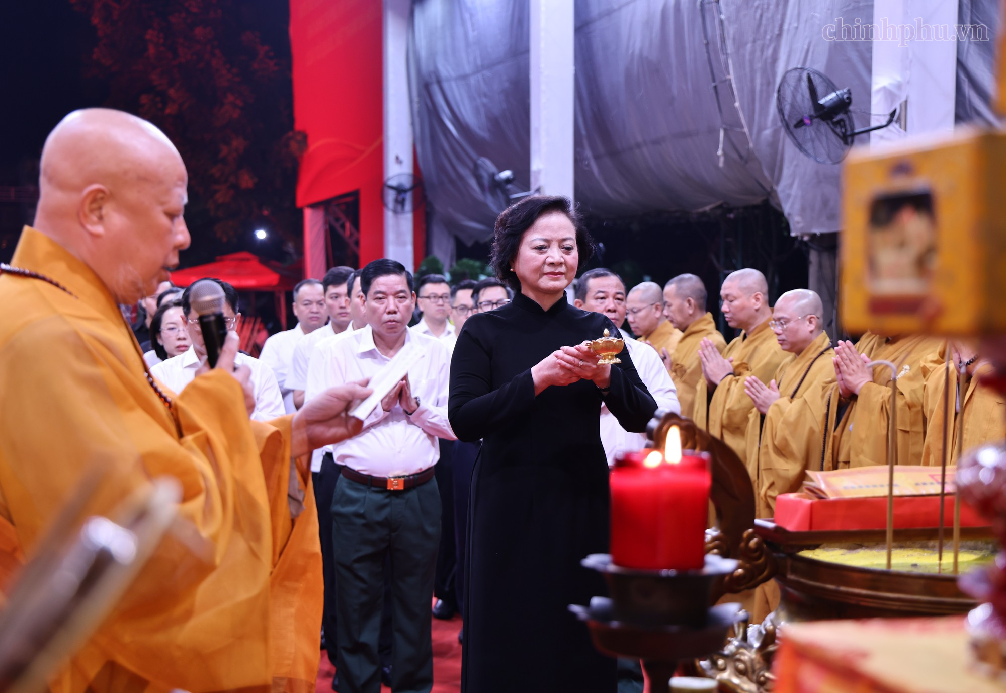 14-1791936135-cau-sieu-cho-anh-linh-731-liet-si-truoc-gio-truy-dieu-an-tang