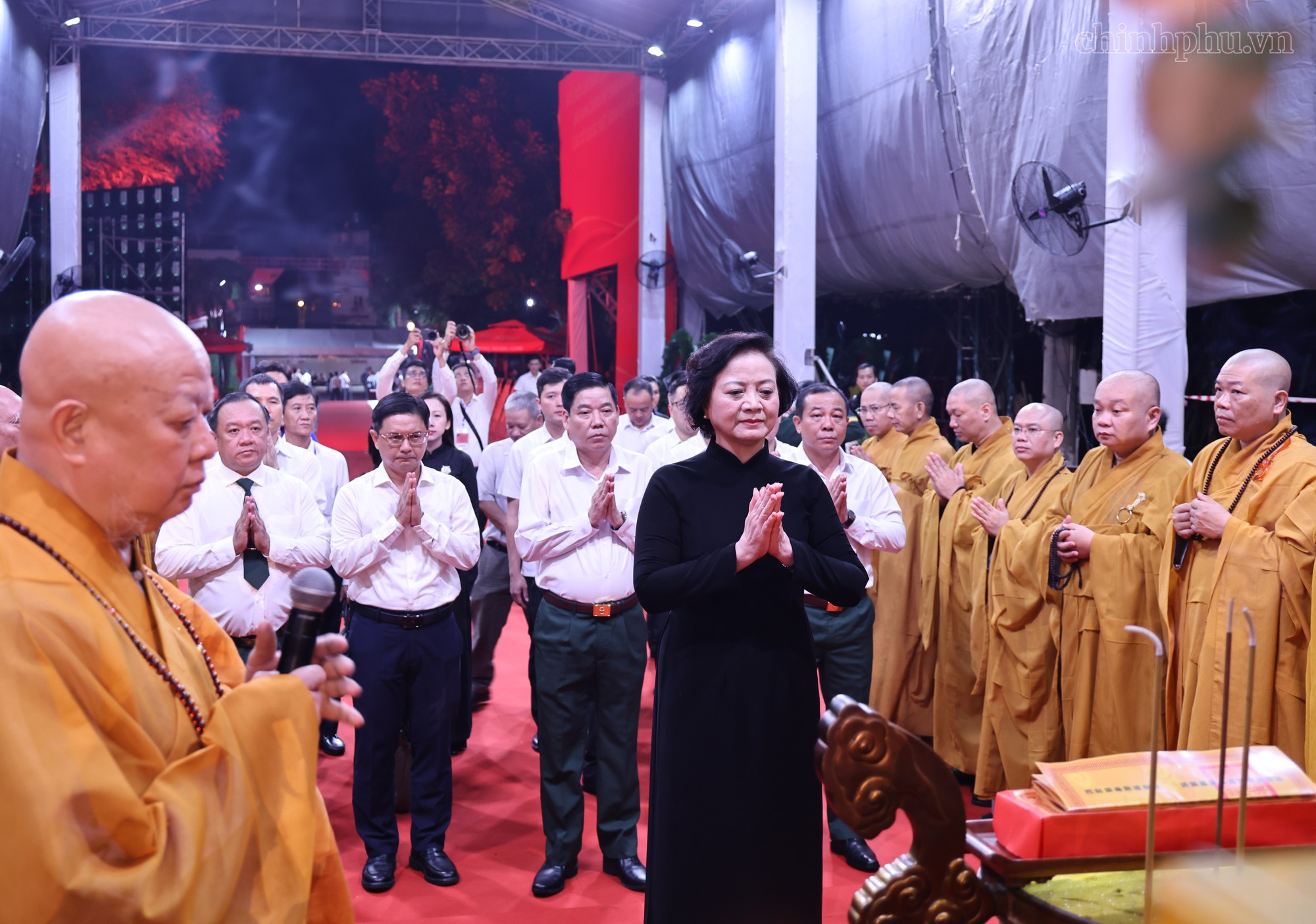 14-1791936136-cau-sieu-cho-anh-linh-731-liet-si-truoc-gio-truy-dieu-an-tang