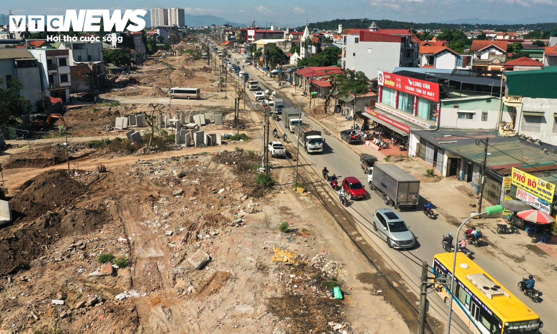 Cây cầu dài hơn 1 km, 4 làn xe dần thành hình ở cửa ngõ phía Tây Hà Nội - 9