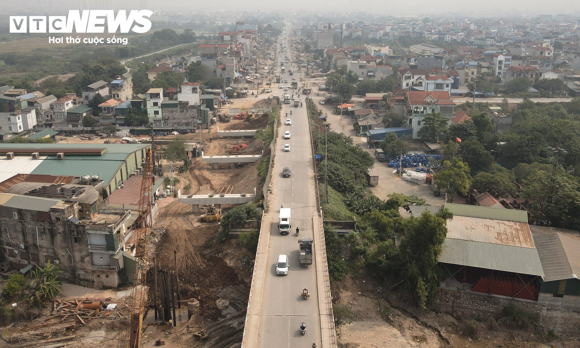 Cây cầu dài hơn 1 km, 4 làn xe dần thành hình ở cửa ngõ phía Tây Hà Nội - 13
