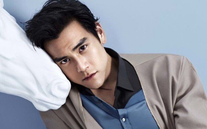 Nam diễn viên có khoảng thời gian tụt dốc vì loạt ồn ào.