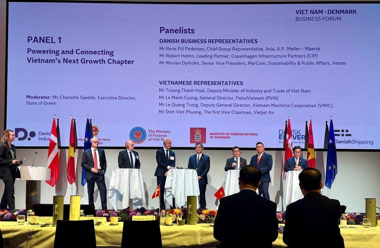 21-1792583391-petrovietnam-tien-phong-cung-cac-doi-tac-dan-mach-phat-trien-dien-gio-ngoai-khoi