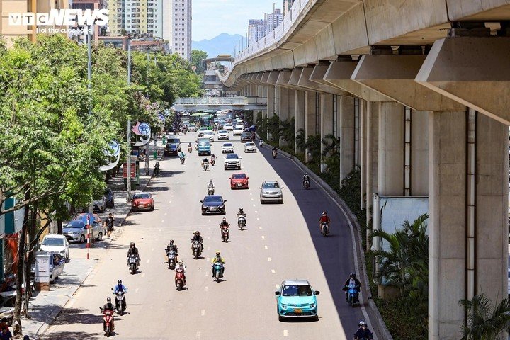 Ngày 22/10, Hà Nội ngày nắng, đêm không mưa. (Ảnh: Minh Đức)