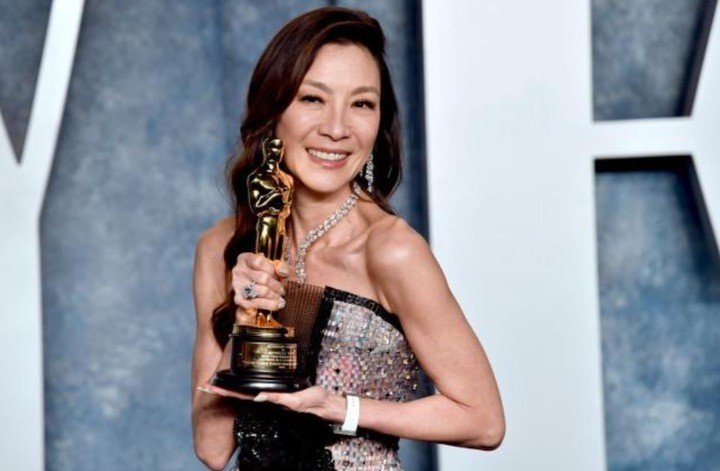 Dương Tử Quỳnh từng giành được tượng vàng Oscar.