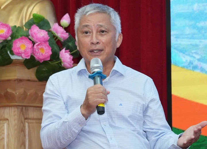 TS Hoàng Dương Tùng, Chủ tịch Mạng lưới Không khí sạch Việt Nam, phát biểu tại buổi tọa đàm.