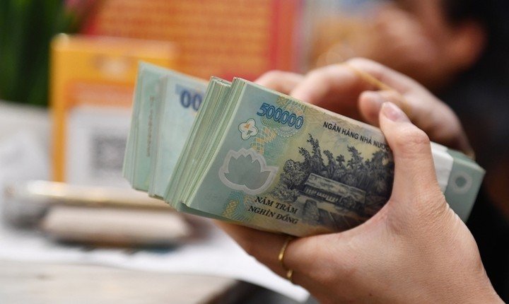 Muốn xóa tiền chậm nộp, phải trả đủ nợ gốc. (Ảnh: Vietnamnet)