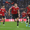 Trút mưa bàn thắng vào lưới Leeds, Man Utd giữ chỗ trong top 4