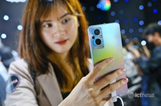 Vì sao các hãng đổ xô vào phân khúc smartphone tầm giá 10 triệu tại Việt Nam?
