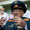 Cựu chiến binh Nga 102 tuổi đánh bại COVID-19 dù phổi tổn thương 80%