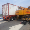 Xe máy bị xe container kéo lê trên cao tốc Đà Nẵng - Quảng Ngãi: 1 người chết