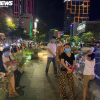 Ảnh: Phố đi bộ Nguyễn Huệ đông nghịt người ngày cuối tuần