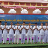 Đội bóng nhí Thái Lan vào chùa tu để tưởng nhớ thợ lặn hy sinh