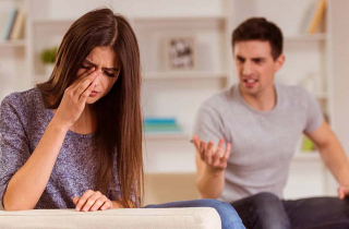 Tôi đau khổ vì luôn ghen tuông, cay cú với quá khứ dày dặn tình trường của vợ
