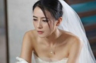 Lấy bừa anh bán rau để làm cha cho đứa con trong bụng, đêm tân hôn, người chồng làm tôi bật khóc