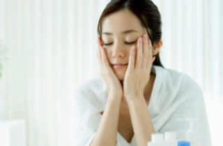 Các biện pháp khắc phục tình trạng da khô tại nhà
