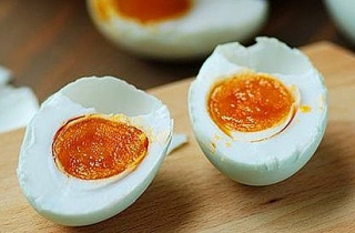 Giảm cân từ trứng muối bạn biết rồi chứ?