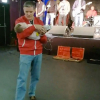 Rơi nước mắt khoảnh khắc bố ôm con gái sơ sinh bệnh nặng nhảy điệu từ biệt