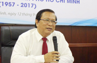 Nhiều giảng viên Trường Nhân văn TP.HCM có mức lương dưới 4 triệu đồng