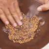 Quá trình đãi cát tìm vàng trong rừng Amazon