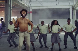 Grammy 61: Chính trị hay tiếng lòng?