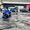 TP.HCM: Mới cơn mưa đầu mùa, nhiều tuyến đường đã ngập