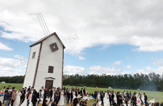 400 cô dâu, chú rể cùng xuất hiện trong phim kinh dị 17 tỷ của Lý Hải