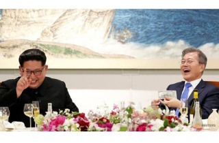 Hội nghị Thượng đỉnh Hàn - Triều: Không chỉ tình hữu nghị